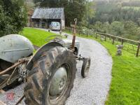 FERGUSON TED 20 2WD TRACTOR - 3