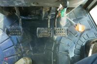 2017 CASE 95A 4WD TRACTOR - 31