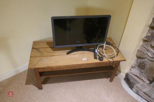 LG 23'' TV & TV STAND (119)