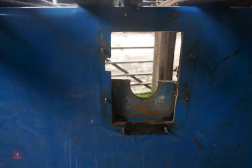 FIBER GLASS TANK
