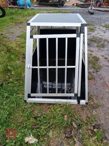 CAR DOG KENNEL