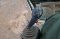 2002 TAKEUCHUI TB125 DIGGER - 42