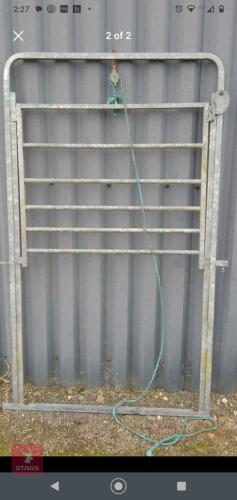 GUILLOTINE GATE