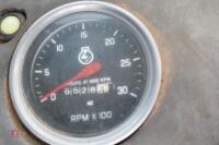 1976 INTERNATIONAL 475 2WD TRACTOR - 32