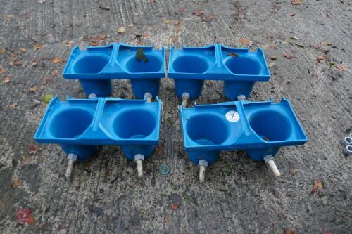 4 WYDALE DUAL CALF FEEDERS (7)