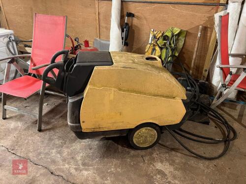 KARCHER PROFESSIONAL STEAM CLEANER