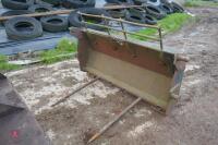 1981 MASSEY FERGUSON 590 2WD TRACTOR - 41