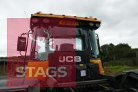 2011 JCB FASTRAC 3230 4WD TRACTOR - 5