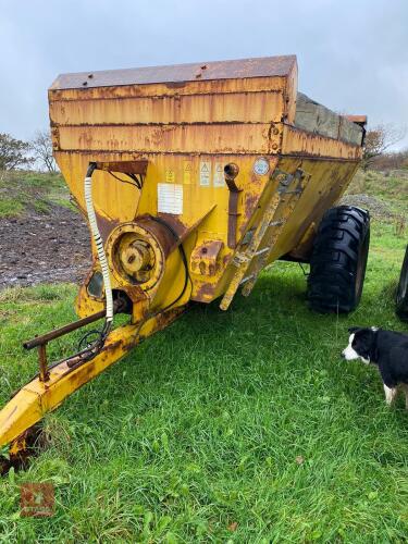 SHELBOURNE REYNOLDS 1600 DUNG SPREADER