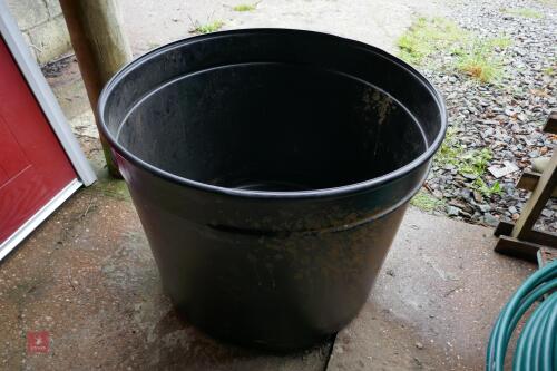 TITAN PLASTIC 50 GALLON TUB