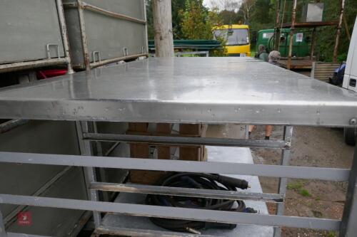 CATERING TABLE WITH INSERTS UNDER