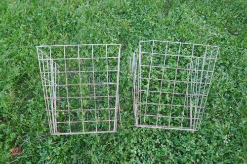 2 GALVANISED HOOK ON HAY RACKS