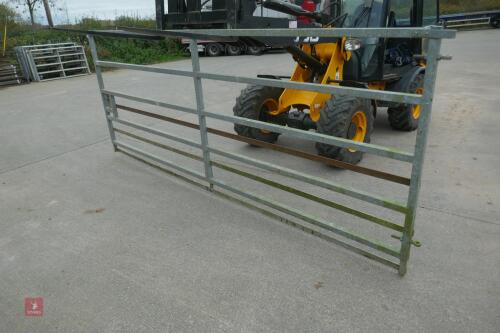 13'9'' GALVANISED YARD GATE (93)