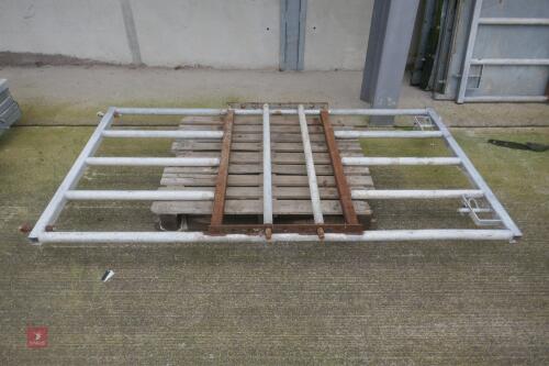 7'6'' CREEP GATE (115)