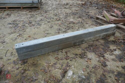 2 SQUARE HANGING/BARRIER POSTS (74)
