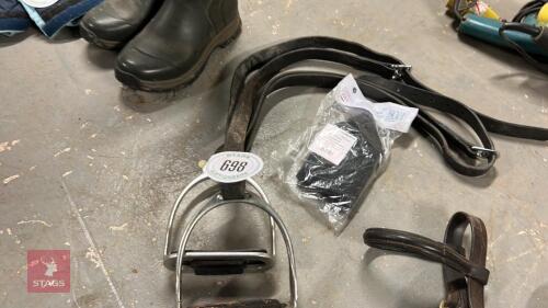 2 STIRRUPS
