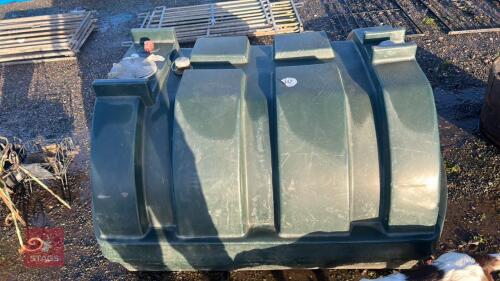 PLASTIC FUEL TANK