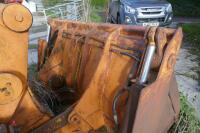 INTERNATIONAL 100B LOADING SHOVEL (S/R) - 3