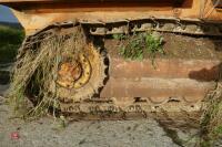 INTERNATIONAL 100B LOADING SHOVEL (S/R) - 17
