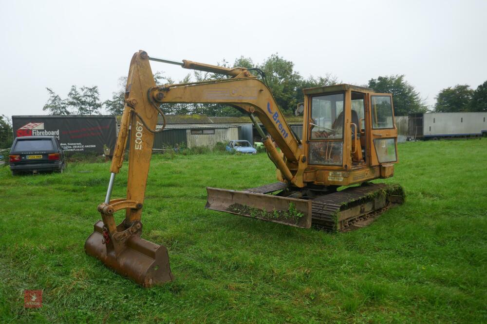 CASE CK62 6T DIGGER