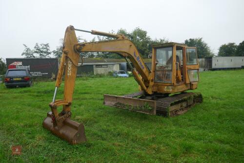 CASE CK62 6T DIGGER