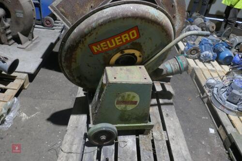 NEVRO PORTABLE FAN (20)