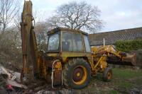 MASSEY FERGUSON 50B WHEELED DIGGER (S/R) - 14
