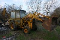 MASSEY FERGUSON 50B WHEELED DIGGER (S/R) - 17