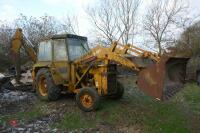 MASSEY FERGUSON 50B WHEELED DIGGER (S/R) - 18