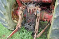 INTERNATIONAL 955 2WD TRACTORS (S/R) - 2