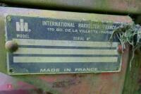 INTERNATIONAL 955 2WD TRACTORS (S/R) - 19