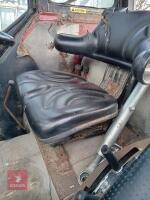 1980 INTERNATIONAL 2WD 684 C/W LOADER - 3