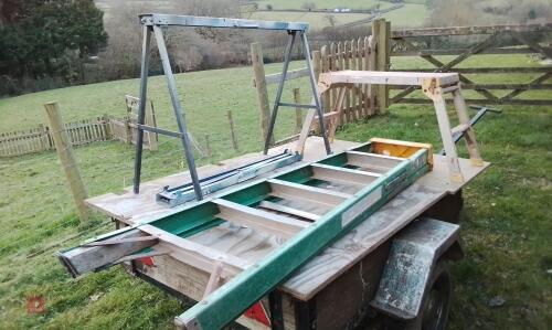 STEP LADDER & FOLDING WORK TRESSELS