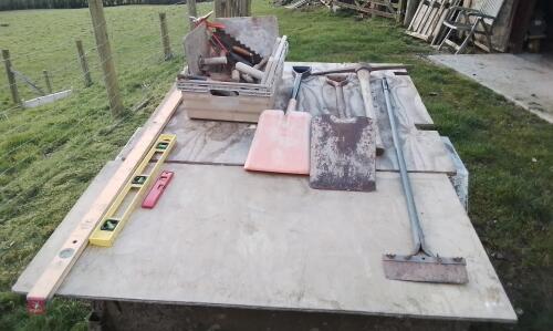 QTY OF BUILDING TOOLS