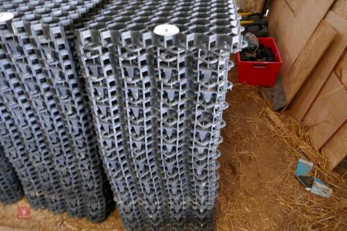 30 PLASTIC GROUND REINFORCEMENT GEOGRIDS