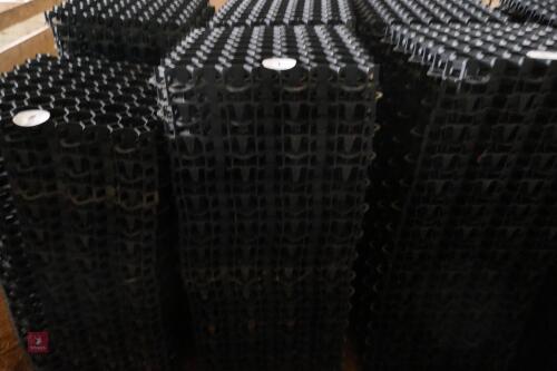 30 PLASTIC GROUND REINFORCEMENT GEOGRIDS