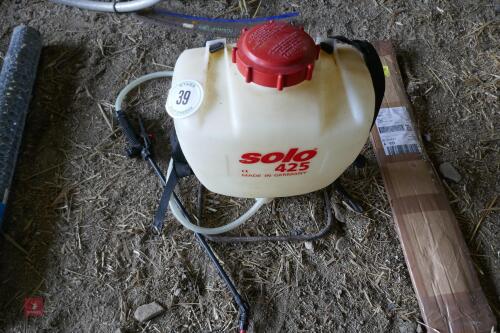 SOLO 425 KNAPSACK SPRAYER (39)