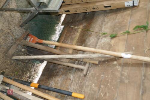 4 HAND TOOLS (96)