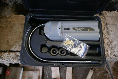 REFRIGERANT LEAK DETECTOR (108)
