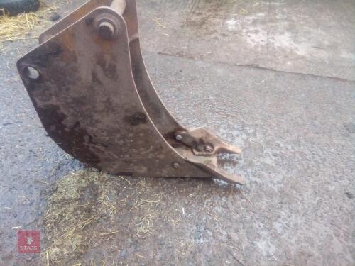 8'' DIGGER BUCKET