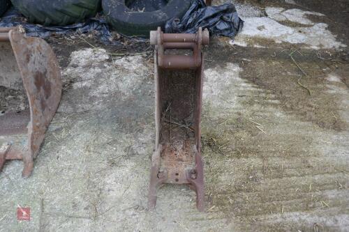 10'' DIGGING BUCKET WITH TEETH