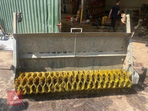 7' 6'' BUCKET BRUSH *No Bucket