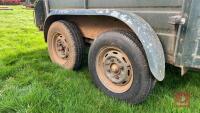 RICHARDSON TWIN AXLE EQUINE TRAILER - 5