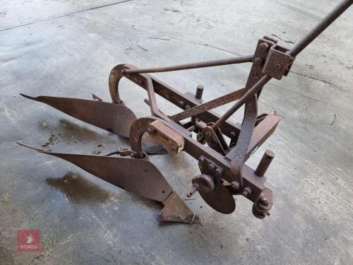 FISHER HUMPHRIES 2 FURROW PLOUGH