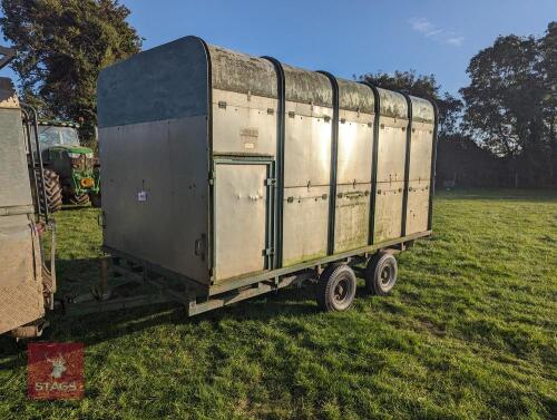 12' IFOR WILLIAMS LIVESTOCK TRAILER (S/R)
