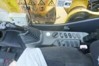 2006 KOMATSU PC210 LC-8 EXCAVATOR - 53