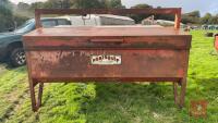 PORTEQUIP CALF CREEP FEEDER - 5