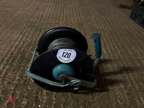 HAND REEL OF STEEL WIRE (120)