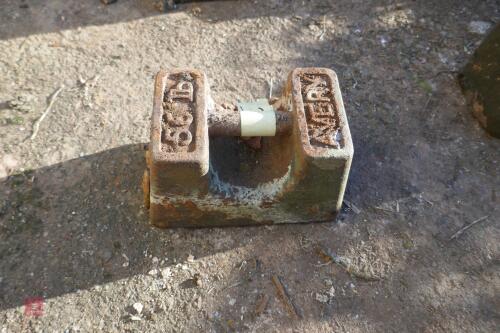 AVERY 56LB WEIGHT (3)