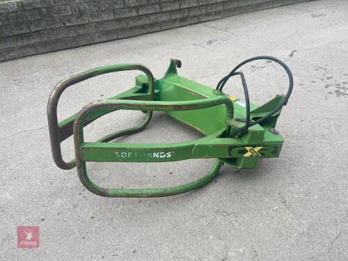 HUSTLER SOFTHANDS BALE HANDLER